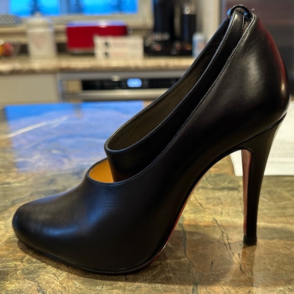 Christian Louboutin Miss Zorra 100 Shiny Calf in Black size 36 - Picture 9 of 16